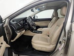 2018 Outback Thumbnail 11