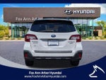 2019 Outback Thumbnail 4