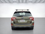 2017 Outback Thumbnail 13