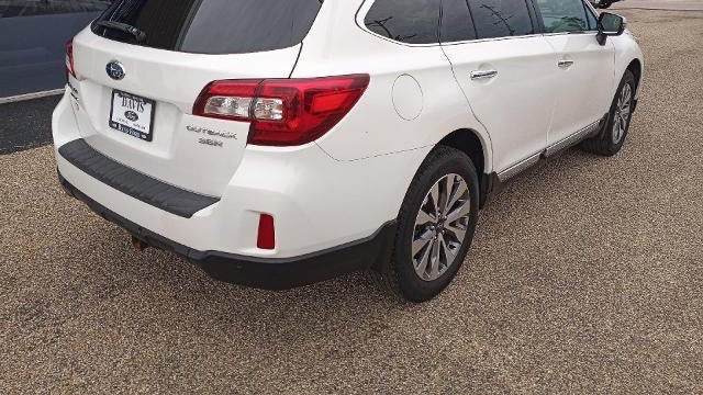 2017 Subaru Outback 3.6R Touring