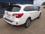 2017 Outback Thumbnail 3