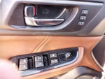 2017 Outback Thumbnail 9