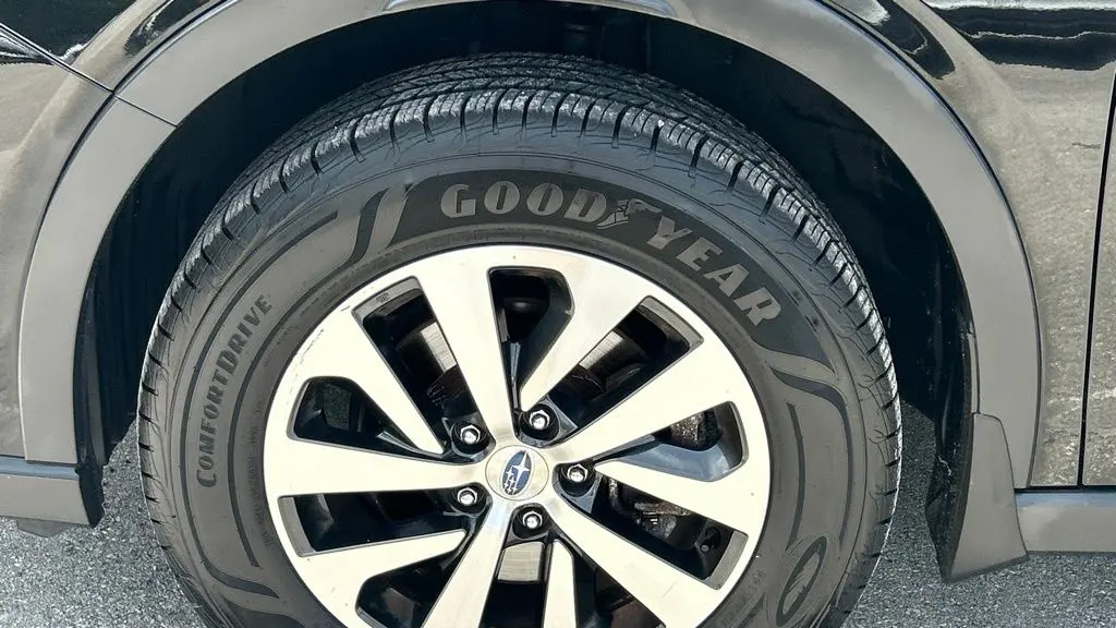 2022 Subaru Outback Base