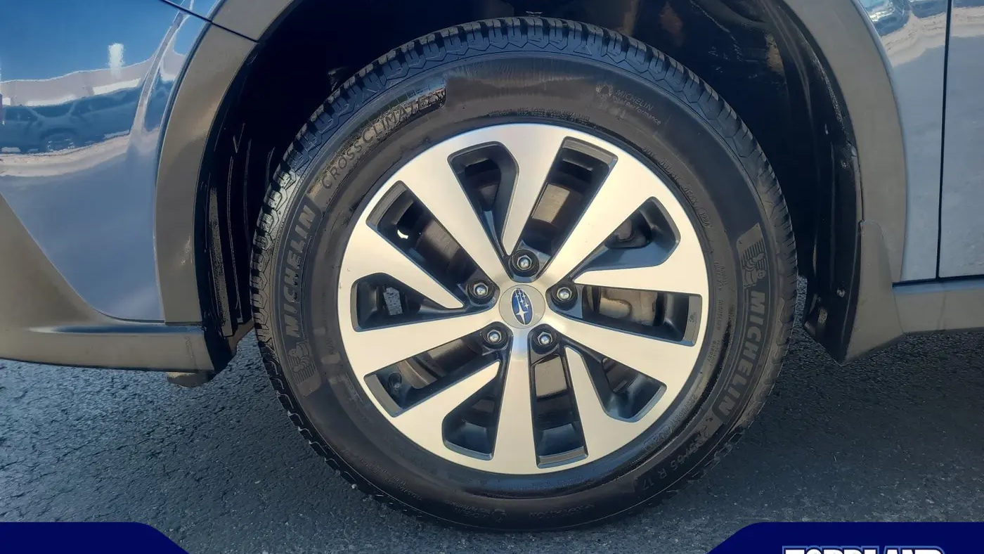 2020 Subaru Outback Base