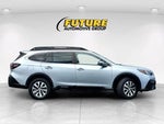 2020 Outback Thumbnail 3