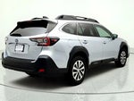 2024 Outback Thumbnail 5