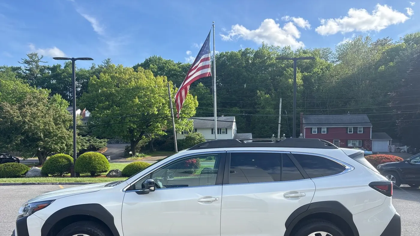 2024 Subaru Outback Premium