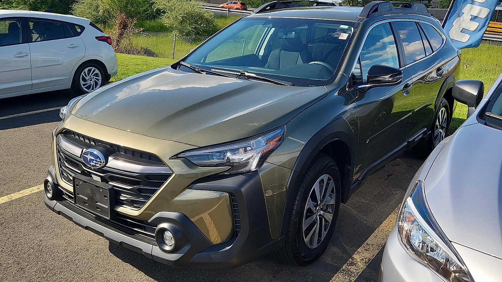 2025 Subaru Outback Premium