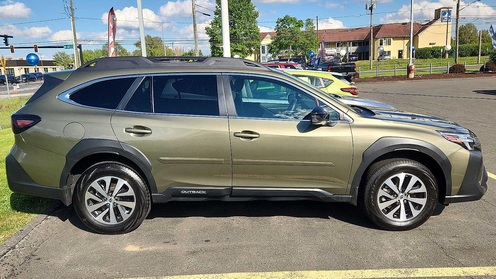 2025 Subaru Outback Premium