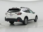 2021 Outback Thumbnail 8