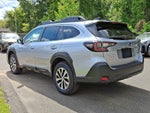 2025 Outback Thumbnail 3
