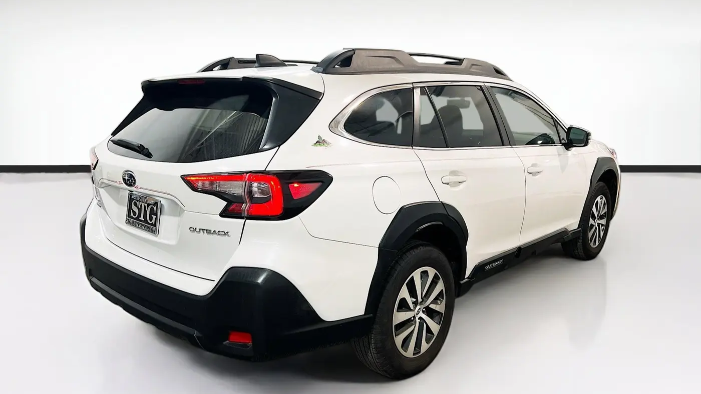 2024 Subaru Outback Premium