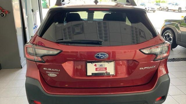 2024 Subaru Outback Premium