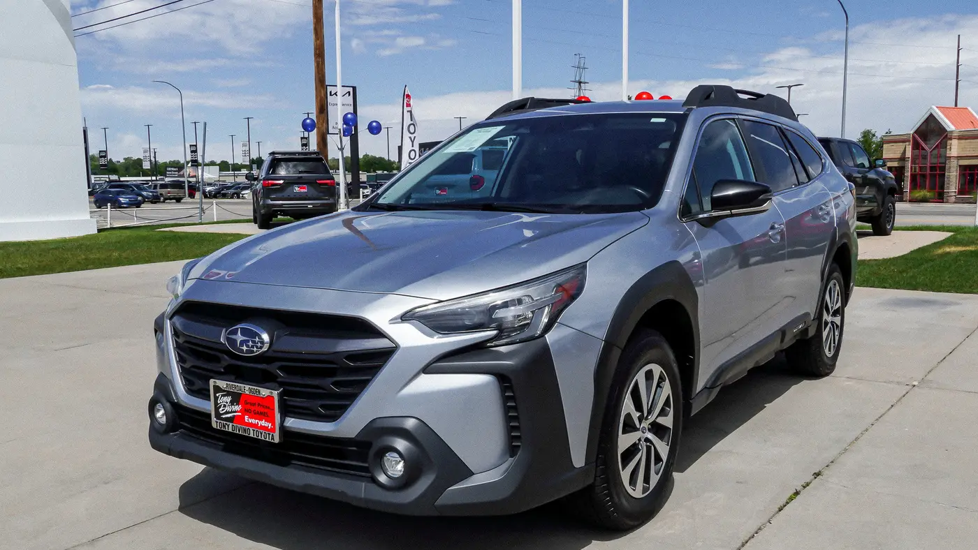 2023 Subaru Outback Premium