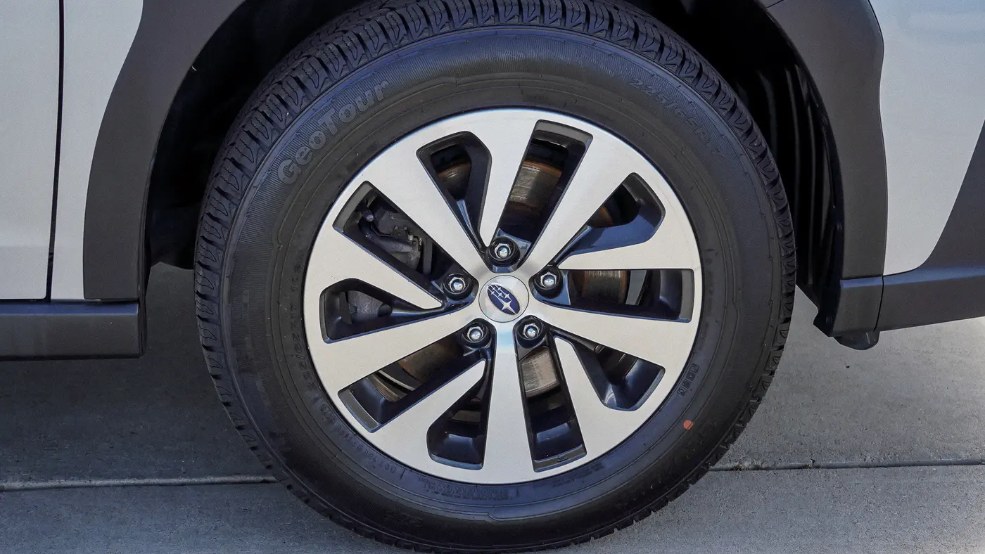 2023 Subaru Outback Premium