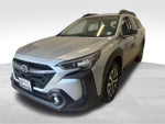2023 Outback Thumbnail 3