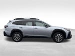 2025 Outback Thumbnail 8