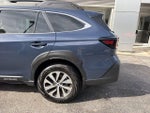 2025 Outback Thumbnail 10