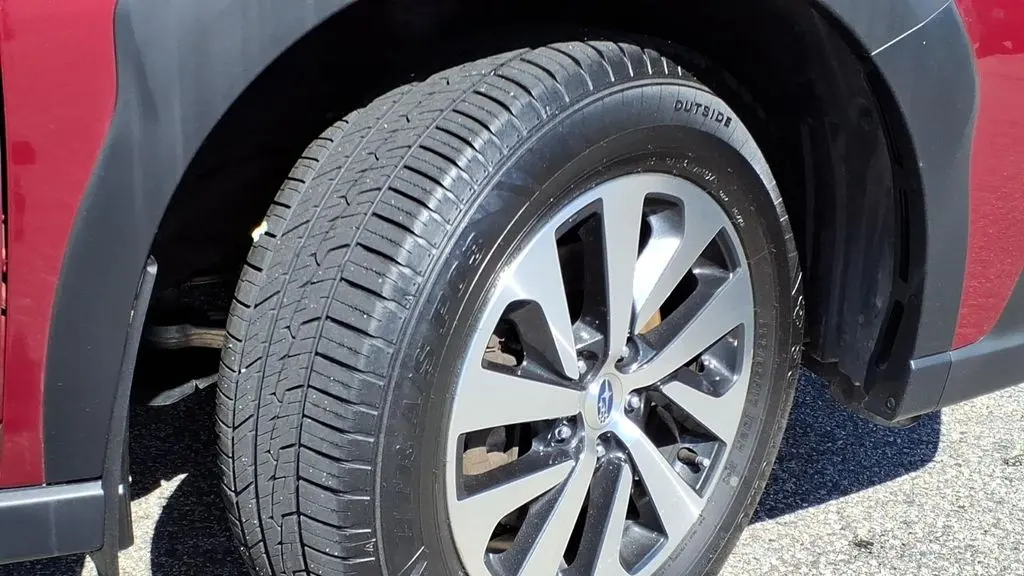 2023 Subaru Outback Premium