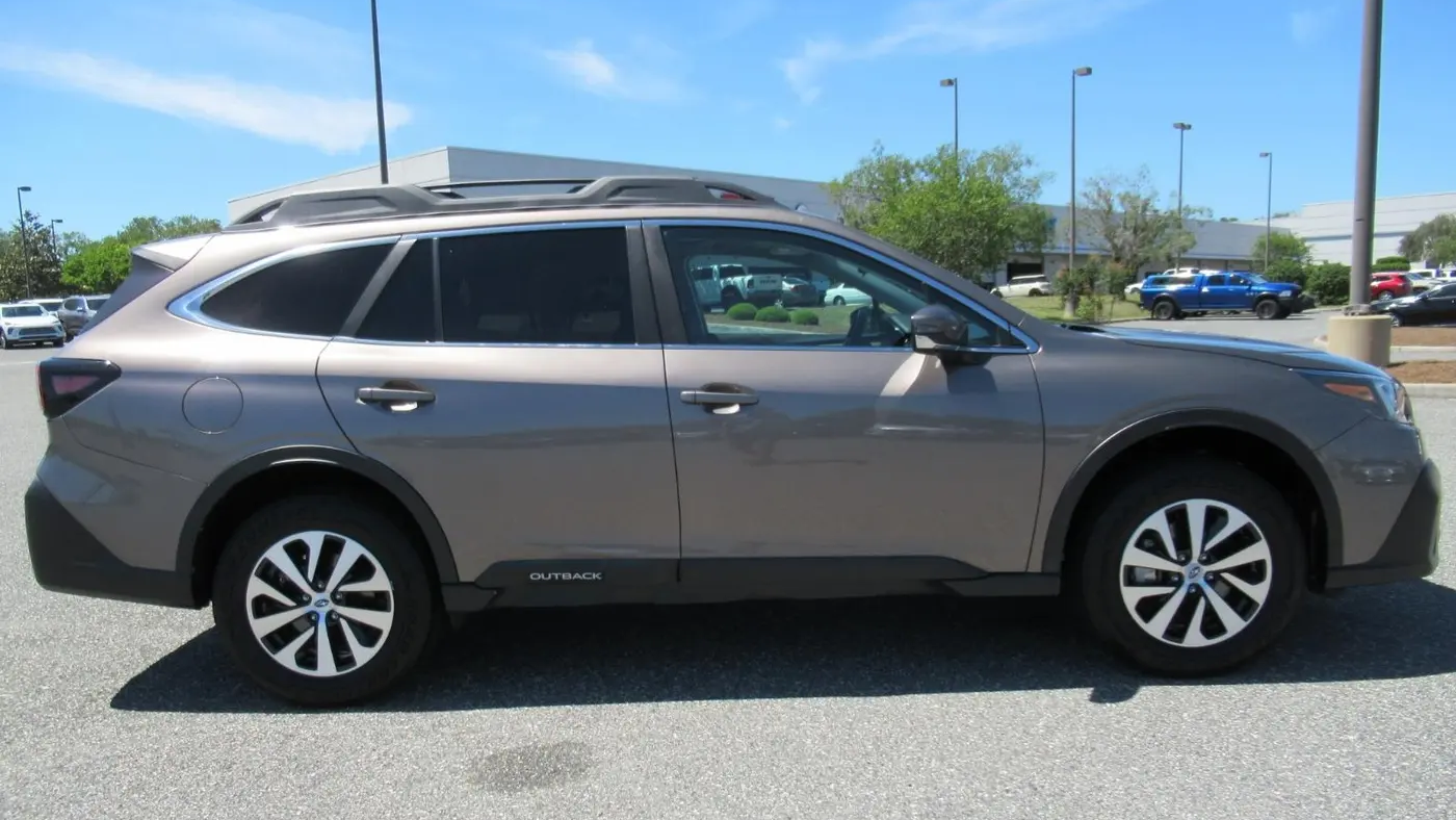 2021 Subaru Outback Premium