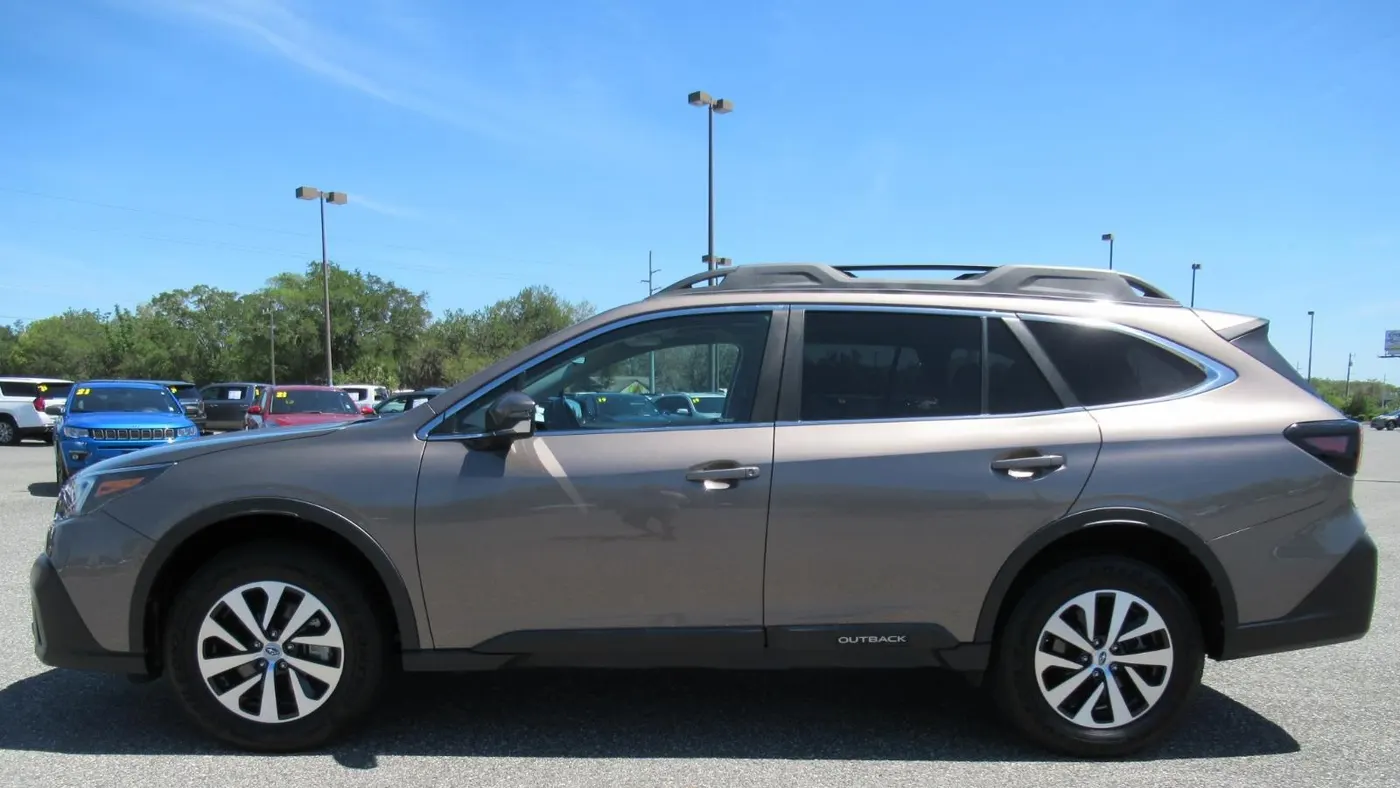 2021 Subaru Outback Premium