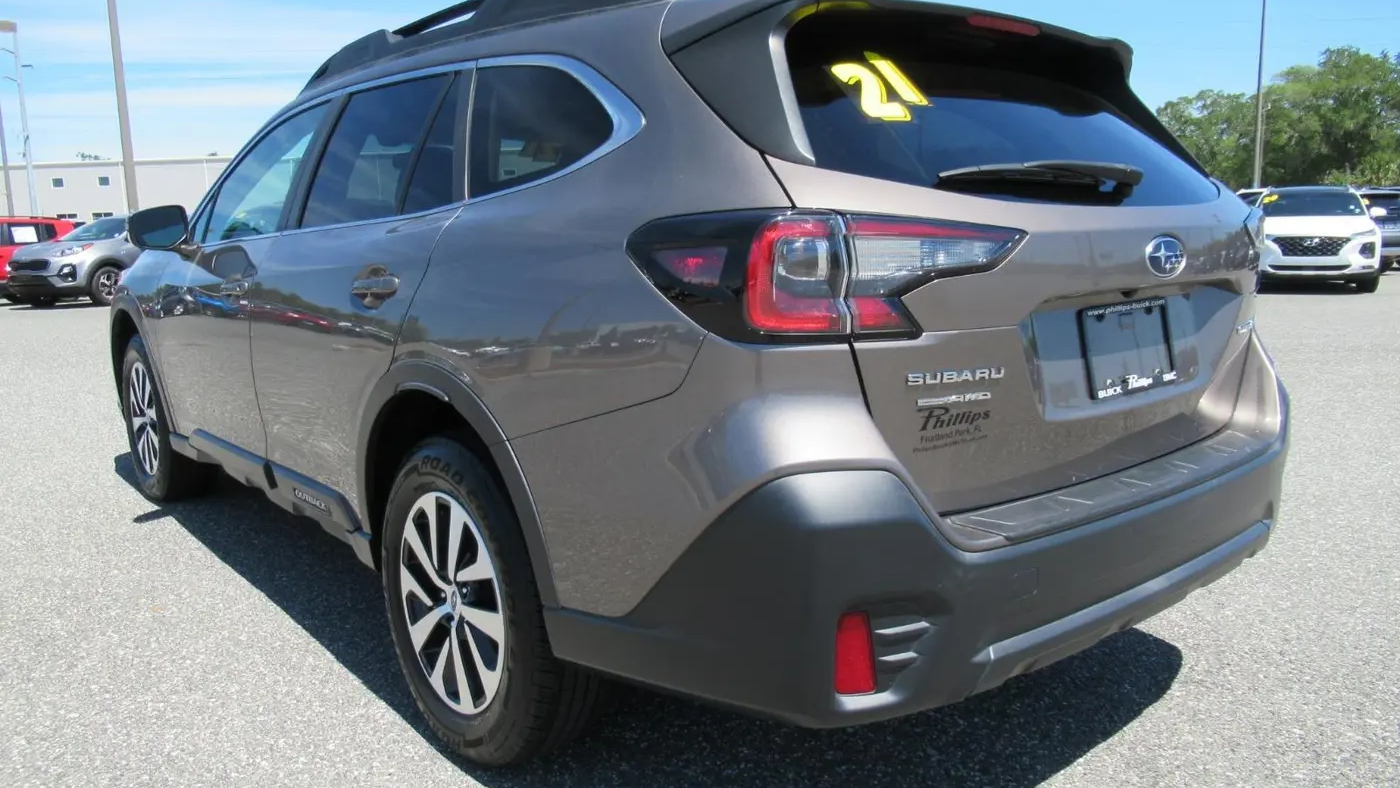 2021 Subaru Outback Premium