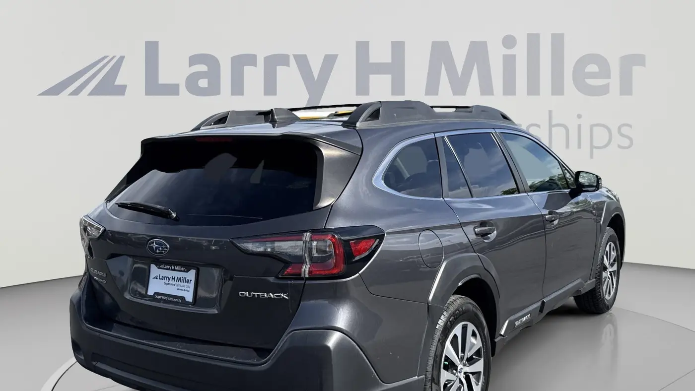 2023 Subaru Outback Premium