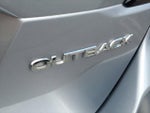 2025 Outback Thumbnail 9