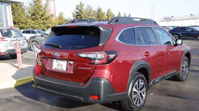 2025 Subaru Outback Premium