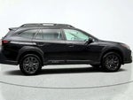 2025 Outback Thumbnail 4