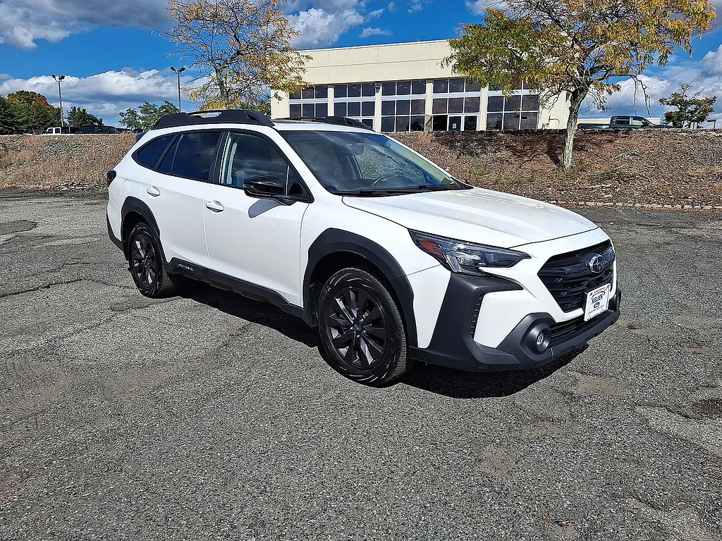 2025 Subaru Outback - $32,061