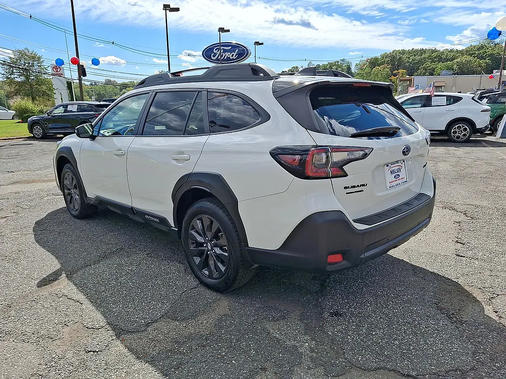 2025 Subaru Outback - $32,061