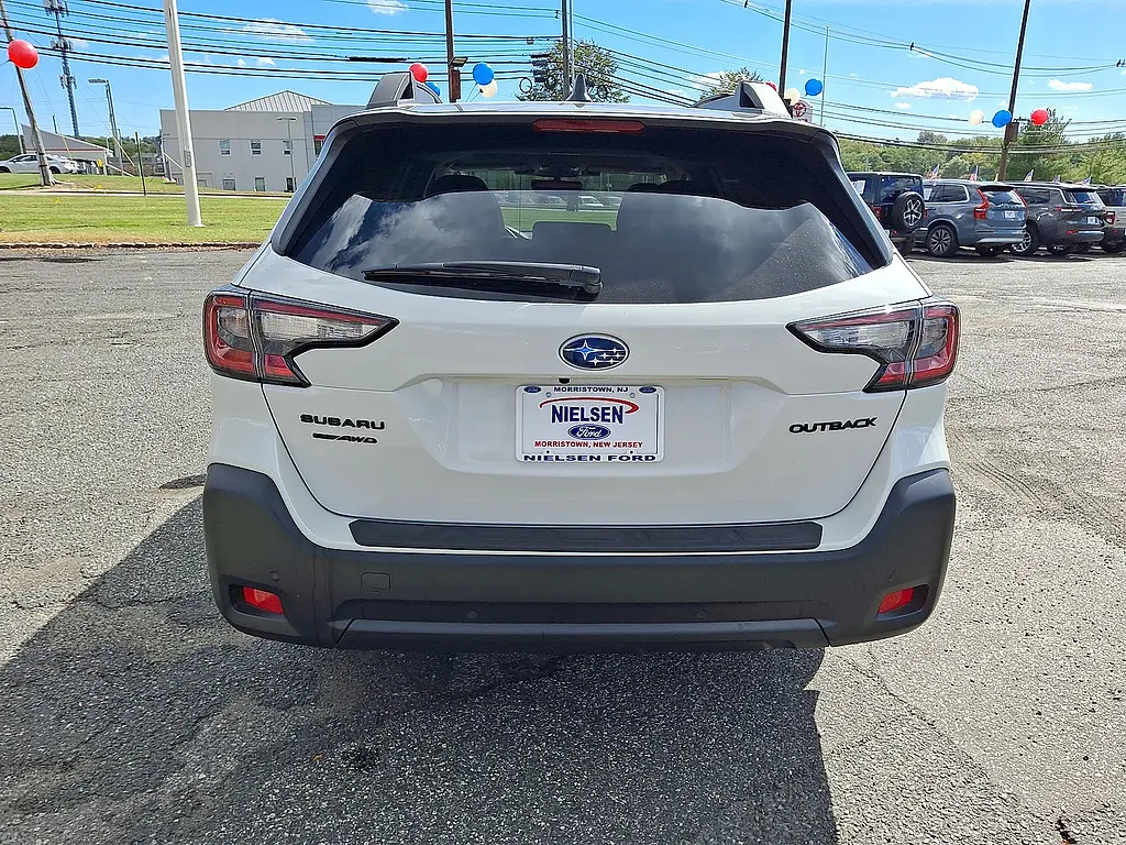 2025 Subaru Outback - $32,061
