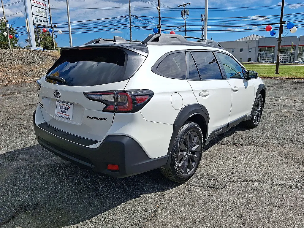 2025 Subaru Outback - $32,061