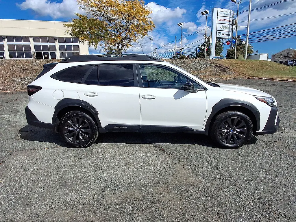2025 Subaru Outback - $32,061