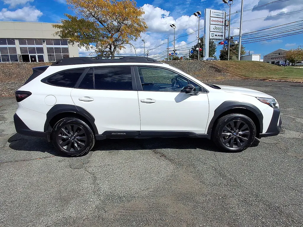 2025 Subaru Outback - $32,061