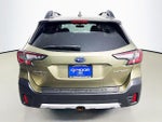 2021 Outback Thumbnail 10