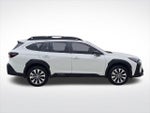 2025 Outback Thumbnail 17