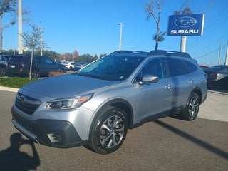 2022 Subaru Outback with Ice Silver Metallic Exterior