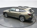 2024 Outback Thumbnail 38