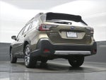 2024 Outback Thumbnail 32