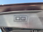 2025 Outback Thumbnail 34
