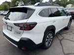 2025 Outback Thumbnail 3