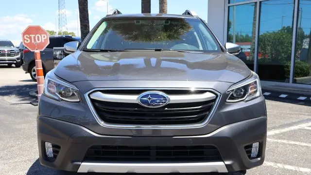 2022 Subaru Outback Touring