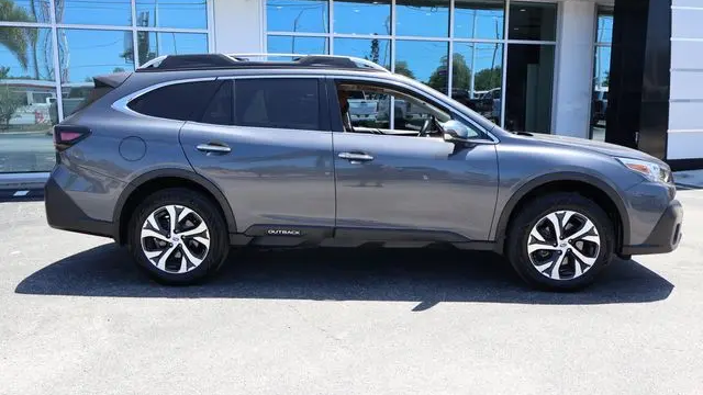2022 Subaru Outback Touring