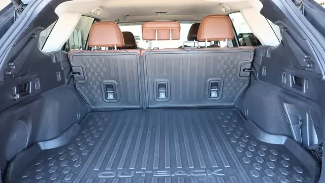 2022 Subaru Outback Touring