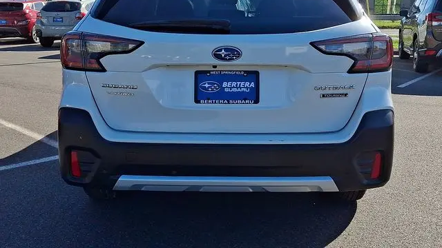 2022 Subaru Outback Touring