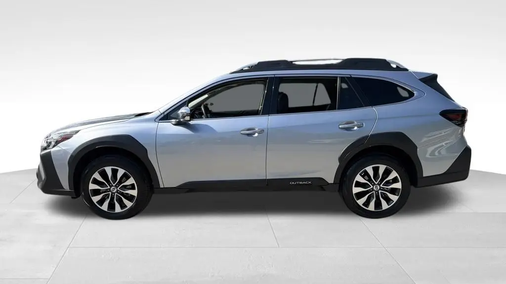 2023 Subaru Outback Touring