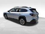 2023 Outback Thumbnail 3