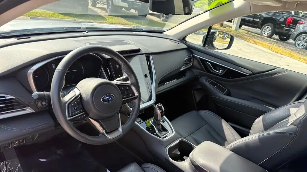 2023 Subaru Outback Touring